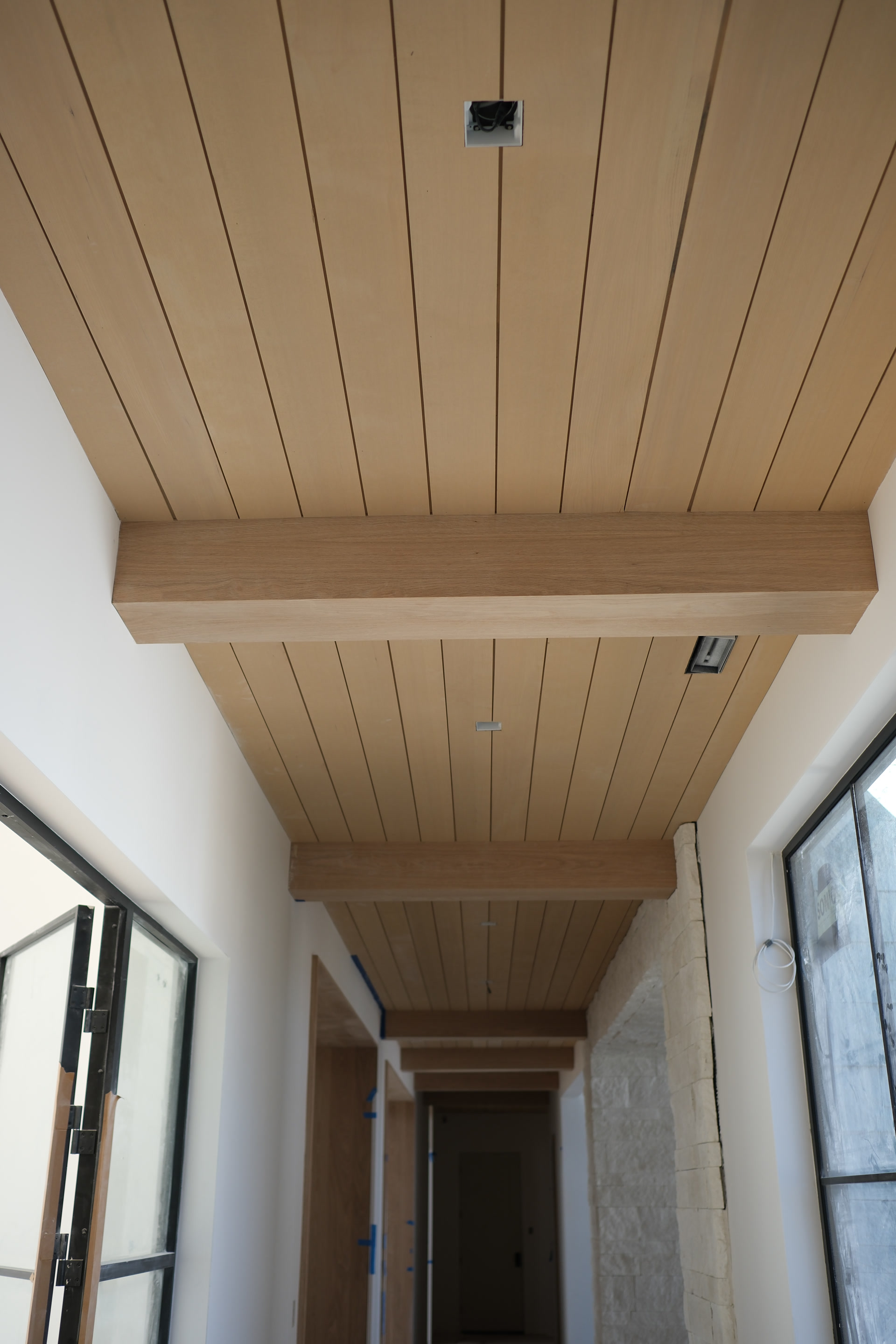 Hall ceiling detail