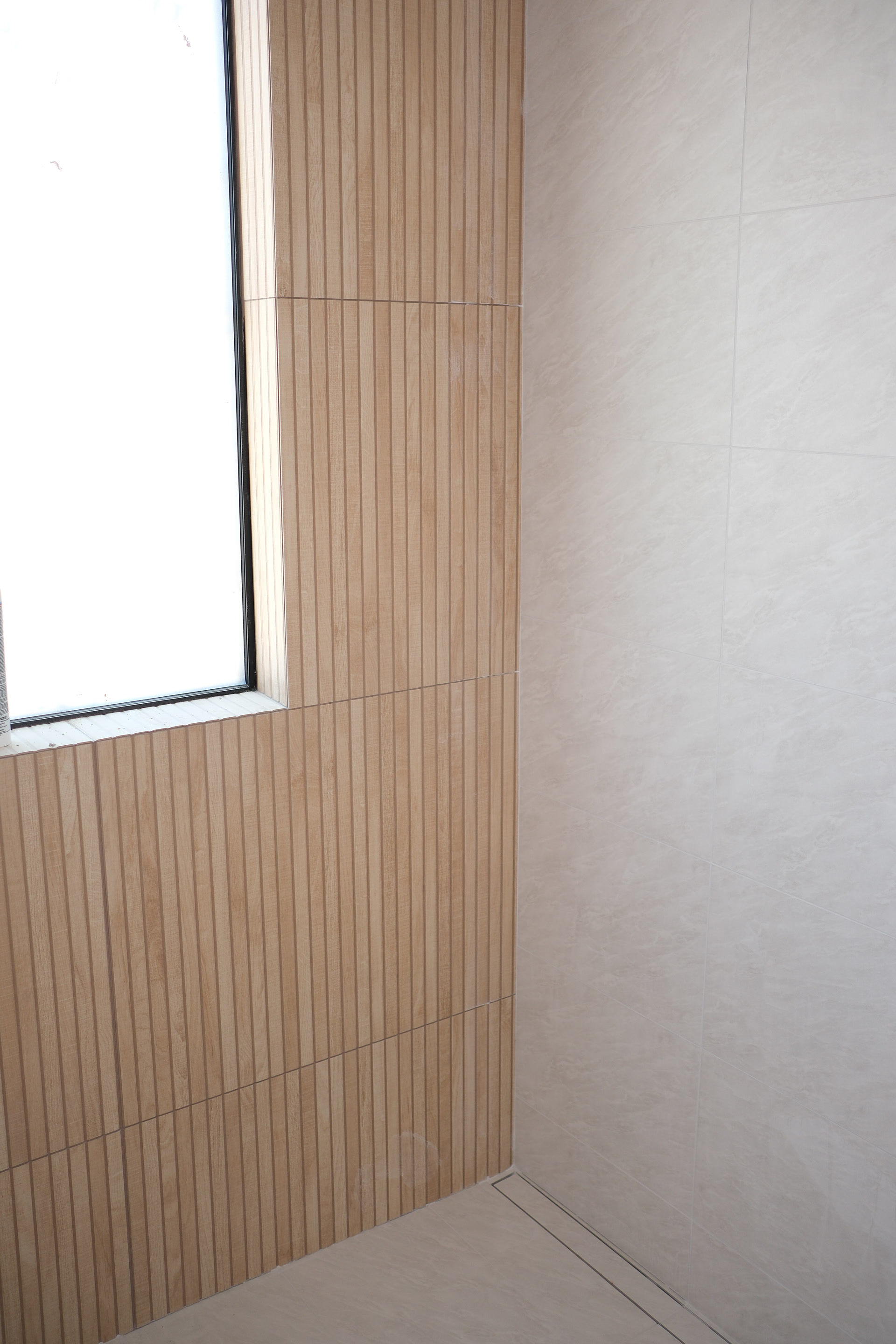 Oak wall detail